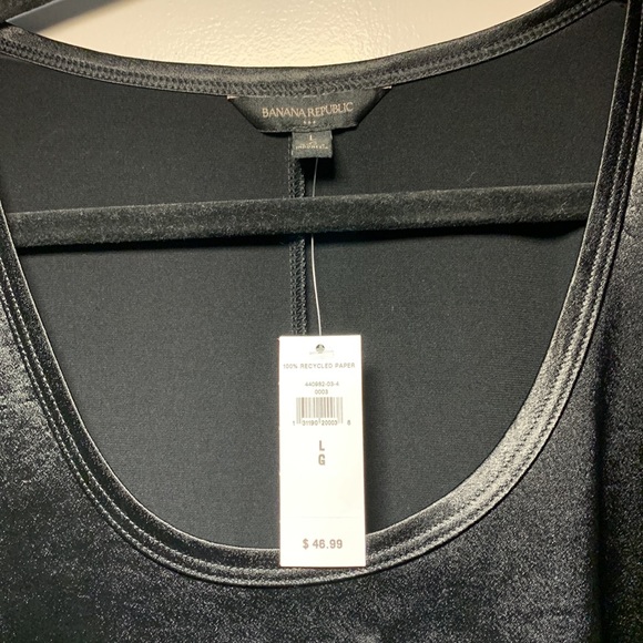 NWT - Banana Republic - satin front high low tank - Picture 3 of 4